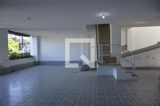 Área comum de casa para alugar com 5 quartos, 350m² em Jardim Guanabara, Rio de Janeiro