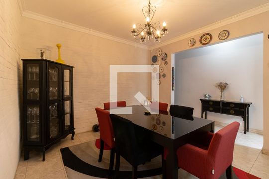 Sala de Jantar de casa à venda com 4 quartos, 200m² em Cambuci, São Paulo