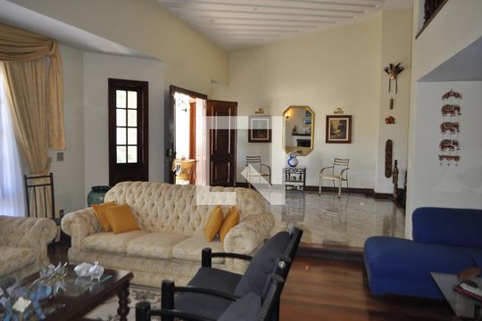 Sala de Estar de casa à venda com 5 quartos, 500m² em Anil, Rio de Janeiro