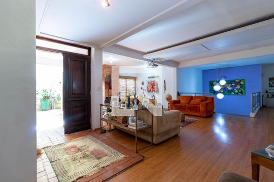Hall de Entrada de casa para alugar com 3 quartos, 350m² em Vila Boacava, São Paulo