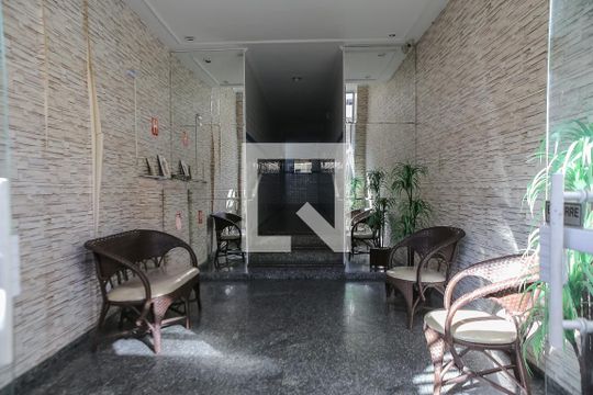 Hall de entrada de apartamento para alugar com 1 quarto, 48m² em Itararé, São Vicente