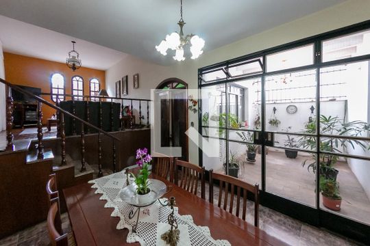 Copa de casa à venda com 6 quartos, 310m² em Barroca, Belo Horizonte