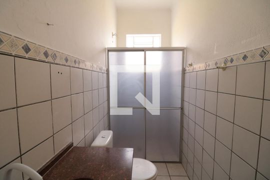 Banheiro Social de casa para alugar com 3 quartos, 100m² em Mooca, São Paulo