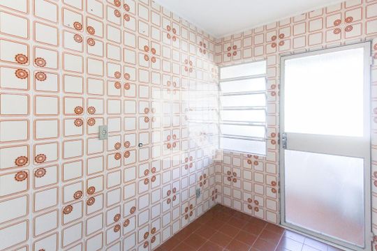 Cozinha de apartamento à venda com 1 quarto, 39m² em Camaquã, Porto Alegre