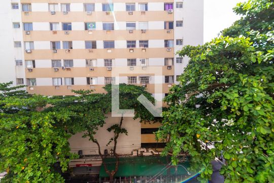 Vista da Sala de apartamento à venda com 2 quartos, 70m² em Tijuca, Rio de Janeiro
