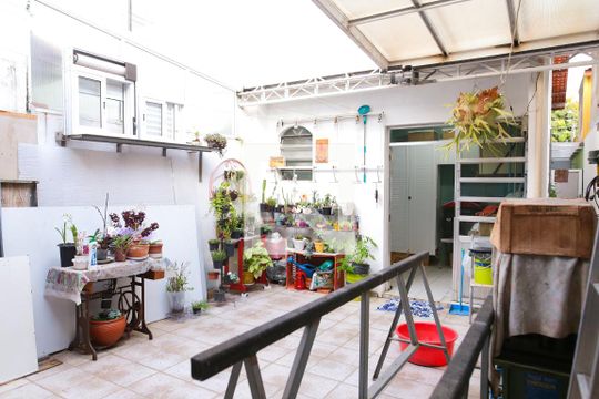 Quintal de casa à venda com 3 quartos, 174m² em Jardim Ana Maria, Santo André