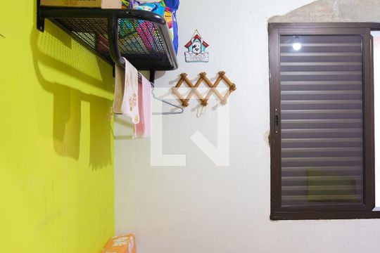 Quarto 2 de casa à venda com 3 quartos, 174m² em Jardim Ana Maria, Santo André