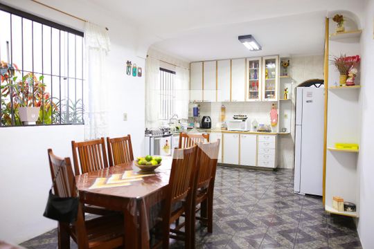 Cozinha de casa à venda com 3 quartos, 174m² em Jardim Ana Maria, Santo André