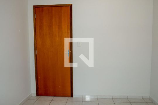 Quarto 1 de casa de condomínio para alugar com 3 quartos, 90m² em Vila São João Batista, Jundiaí