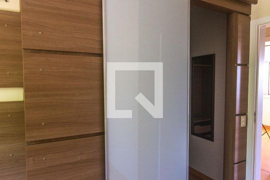 Closet suíte de casa de condomínio à venda com 3 quartos, 106m² em Planalto, São Bernardo do Campo