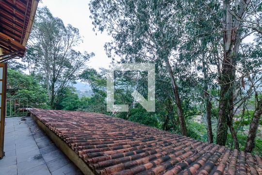 Vista do Quarto de casa de condomínio para alugar com 1 quarto, 120m² em Itaipu, Niterói