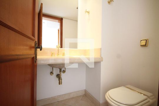 Banheiro de apartamento à venda com 3 quartos, 478m² em Vila Mariana, São Paulo