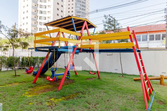 Playground de apartamento para alugar com 2 quartos, 44m² em Liberdade, São Paulo