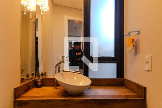 Lavabo de casa de condomínio à venda com 3 quartos, 245m² em Hípica, Porto Alegre