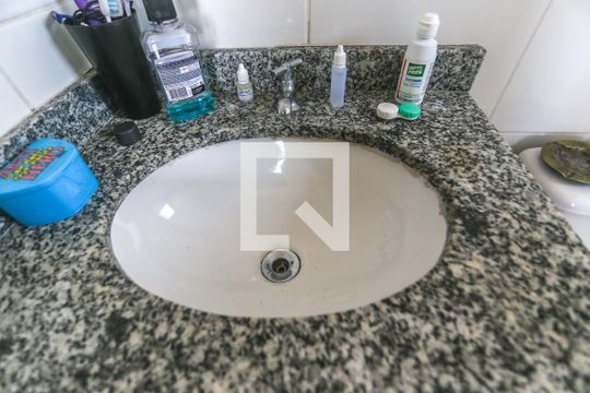 Pia de apartamento para alugar com 2 quartos, 70m² em Planalto, São Bernardo do Campo