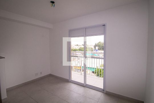 Sala de apartamento para alugar com 1 quarto, 49m² em Vila Ema, São Paulo