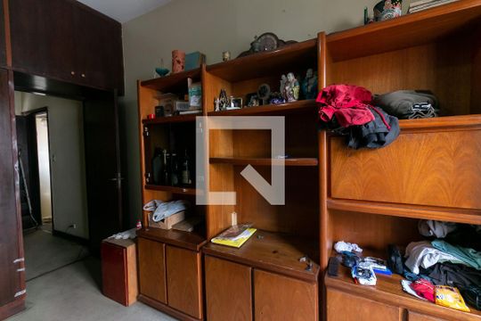 Quarto 1 - Suíte de casa à venda com 3 quartos, 300m² em Mirandópolis, São Paulo