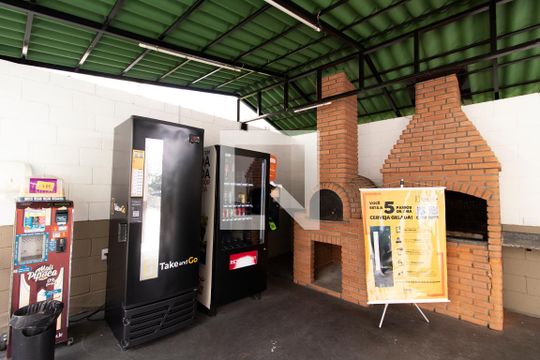Área Comum - Mercado de apartamento para alugar com 2 quartos, 45m² em Jardim Íris, São Paulo