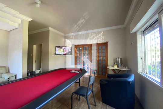 Casa à venda com 3 quartos, 130m² em Rio Branco, Novo Hamburgo