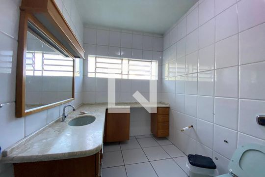 Banheiro de casa à venda com 3 quartos, 130m² em Rio Branco, Novo Hamburgo