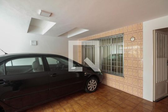 Garagem  de casa à venda com 2 quartos, 141m² em Mooca, São Paulo