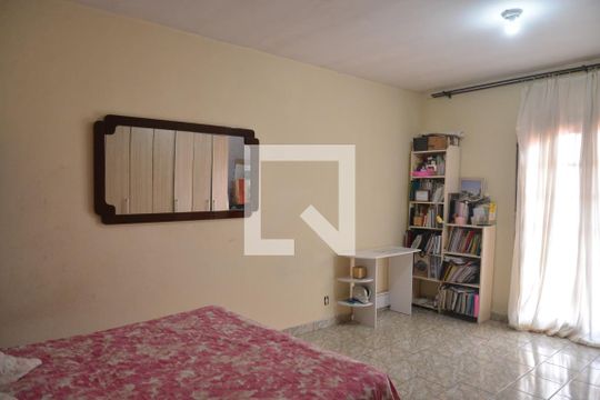 Quarto 3 de casa à venda com 3 quartos, 129m² em Vila Tibiriçá, Santo André
