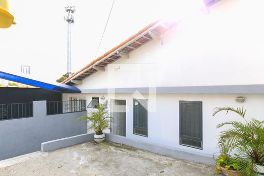 Garagem de casa para alugar com 2 quartos, 50m² em Jardim Paulista, São José dos Campos