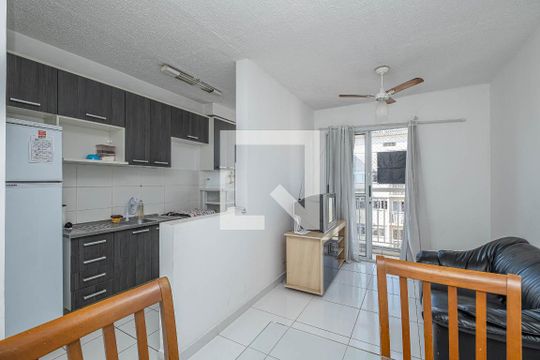 Apartamento para alugar com 2 quartos, 50m² em São Cristóvão, Rio de Janeiro