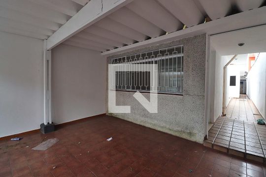 Garagem de casa à venda com 2 quartos, 120m² em Parque Novo Oratório, Santo André