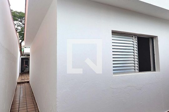 Quintal de casa à venda com 2 quartos, 120m² em Parque Novo Oratório, Santo André