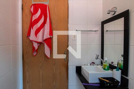 Banheiro 1 de casa para alugar com 2 quartos, 350m² em Centro, São Bernardo do Campo
