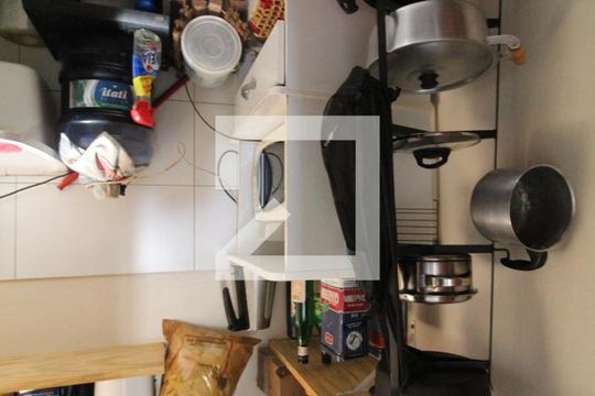 Lavanderia de casa de condomínio à venda com 2 quartos, 44m² em Niterói, Canoas