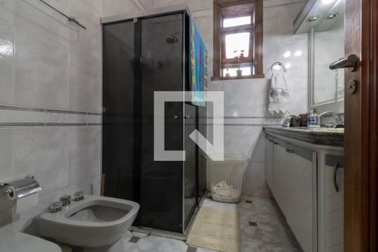 Casa à venda com 4 quartos, 300m² em Barroca, Belo Horizonte