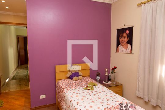 Quarto 2 de casa à venda com 4 quartos, 225m² em Centro, Diadema