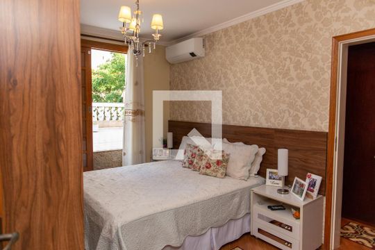 Quarto Suíte de casa à venda com 4 quartos, 225m² em Centro, Diadema