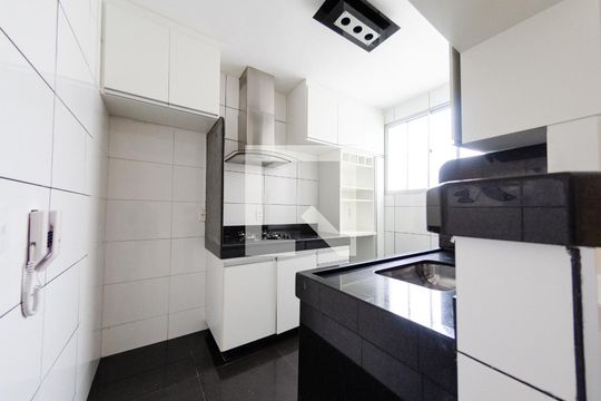 Apartamento para alugar com 2 quartos, 44m² em Estrela do Oriente, Belo Horizonte
