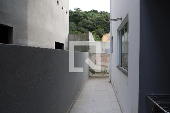 Quintal de apartamento para alugar com 2 quartos, 80m² em Ingleses do Rio Vermelho, Florianópolis