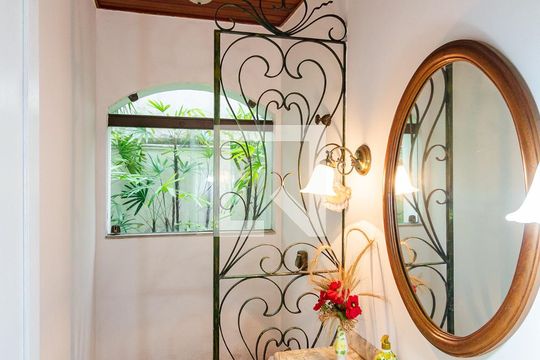 Banheiro Social de casa para alugar com 4 quartos, 400m² em Planalto Paulista, São Paulo