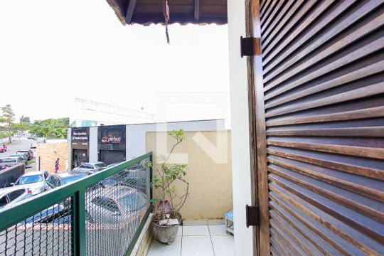 Sacada da Suite de casa à venda com 3 quartos, 200m² em Parque Renato Maia, Guarulhos