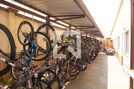 Área comum - Bicicletário de apartamento à venda com 2 quartos, 45m² em Loteamento Parque São Martinho, Campinas