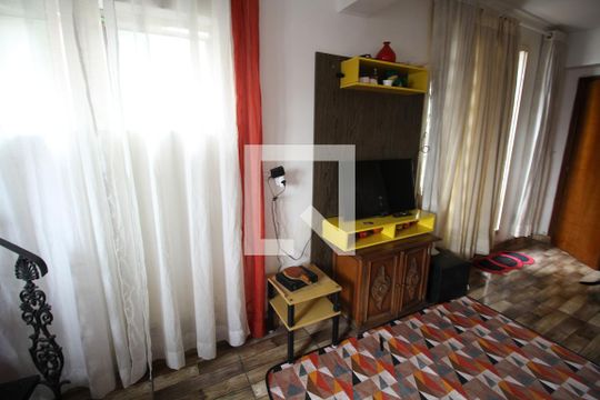Sala 6 de casa à venda com 6 quartos, 500m² em Cambuci, São Paulo