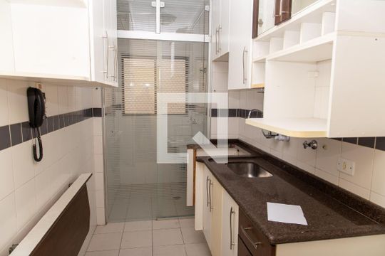Cozinha de apartamento à venda com 2 quartos, 59m² em Centro, Diadema