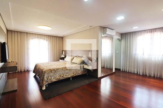 Quarto Suíte de casa à venda com 3 quartos, 316m² em Jardim Bom Pastor, Santo André