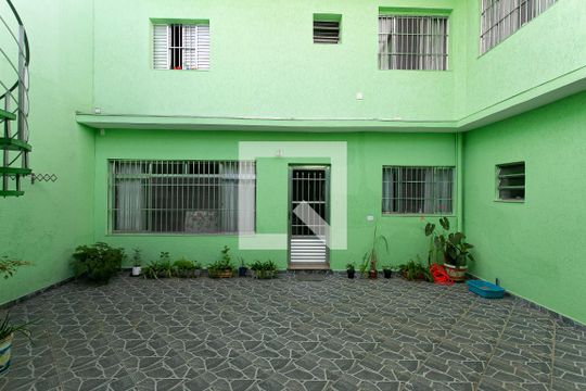 Quintal de casa à venda com 2 quartos, 180m² em Vila Gomes Cardim, São Paulo
