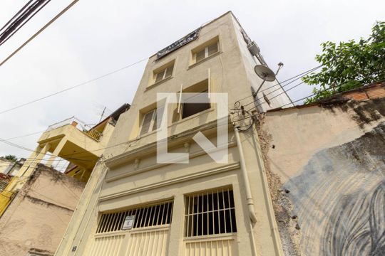 Fachada de apartamento para alugar com 1 quarto, 50m² em Santa Teresa, Rio de Janeiro