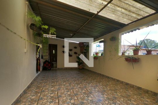 Área de Serviço de casa à venda com 2 quartos, 198m² em Vila Antonieta, Guarulhos