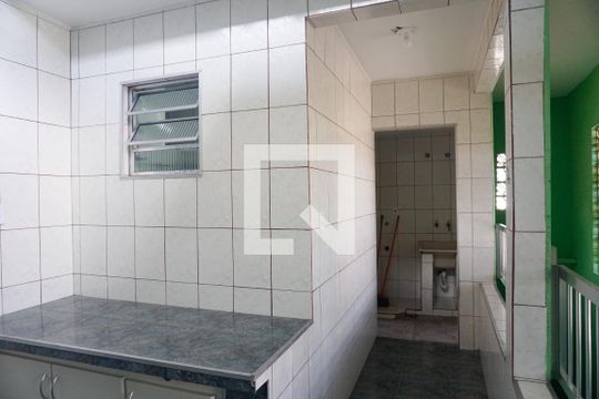 Lavanderia de casa à venda com 3 quartos, 200m² em Jardim Artur Alvim, São Paulo
