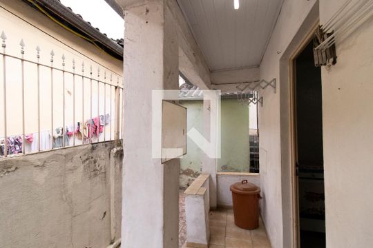 Varanda de casa à venda com 4 quartos, 200m² em Vila Palmeiras, São Paulo