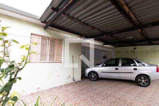 Garagem de casa à venda com 4 quartos, 200m² em Vila Palmeiras, São Paulo
