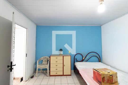 Quarto 1 de casa à venda com 4 quartos, 200m² em Vila Palmeiras, São Paulo